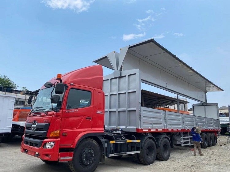 Truk wing box yang efisien, Sumber: sales-hino.com